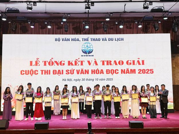QUẢNG NINH ĐOẠT 06 GIẢI THƯỞNG TẠI CUỘC THI ĐẠI SỨ VĂN HÓA ĐỌC TOÀN QUỐC NĂM 2025